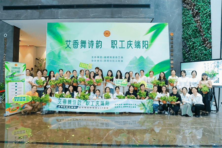 Momenti divertenti del Dragon Boat Festival (3)